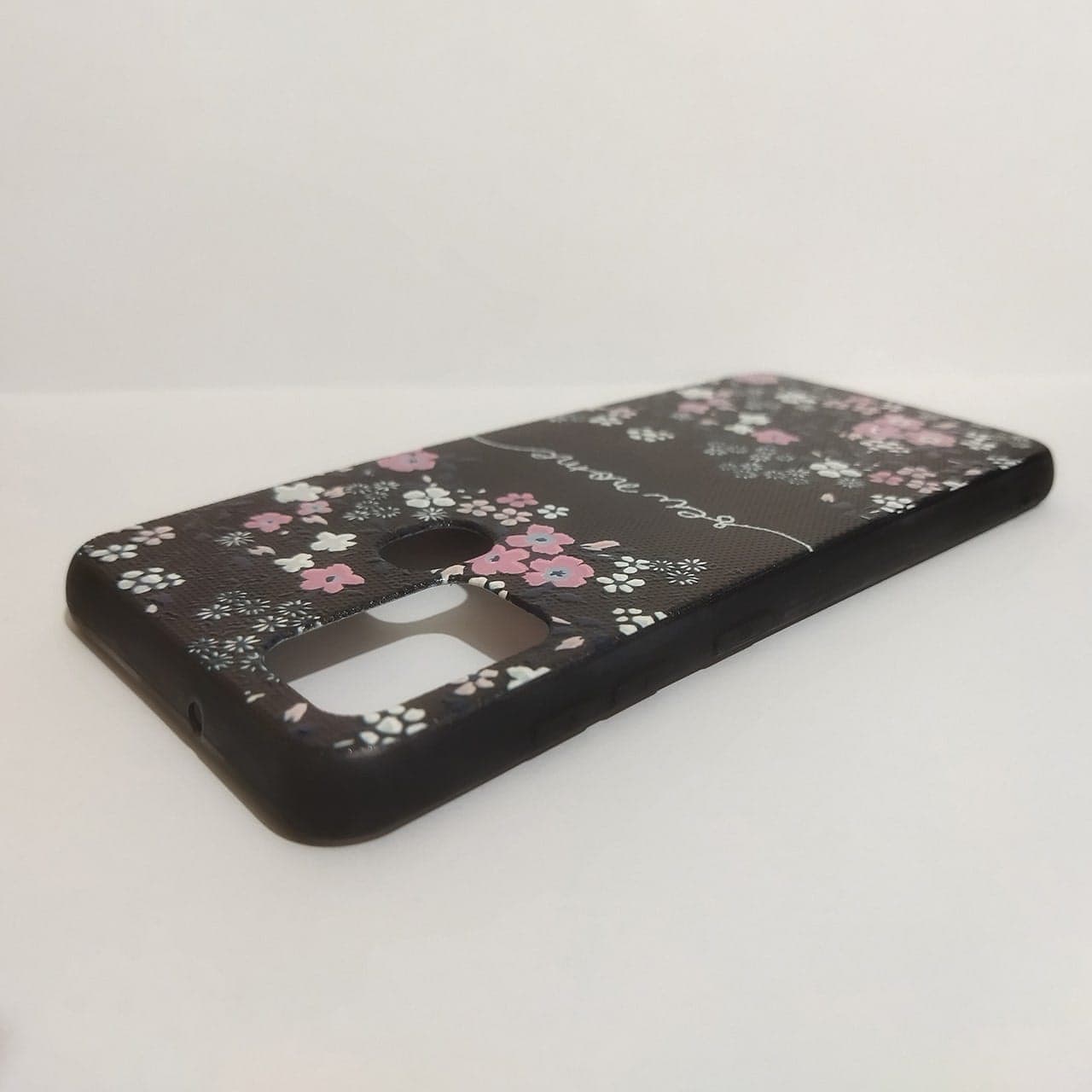 کاور کد 5204 مناسب برای گوشی موبایل سامسونگ A21s — تصویر ۲