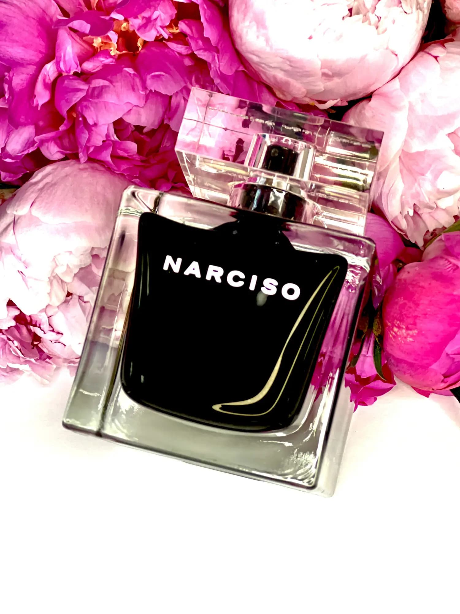 عطر ادکلن نارسیسو رودریگز نارسیسو ادو تویلت اصل | Narciso Rodriguez Narciso Eau de Toilette — تصویر ۵