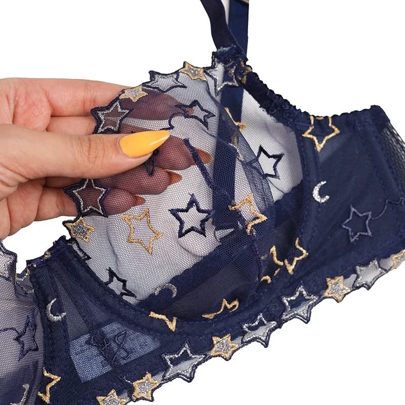 ست شورت و سوتین توری فنر دار طرح ستاره برند ژینا سایز 75 تا 90 — تصویر ۳