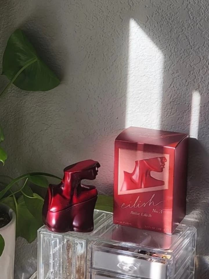 عطر بیلی ایلیش شماره ۳ | Billie Eilish Eilish No.3 — تصویر ۴