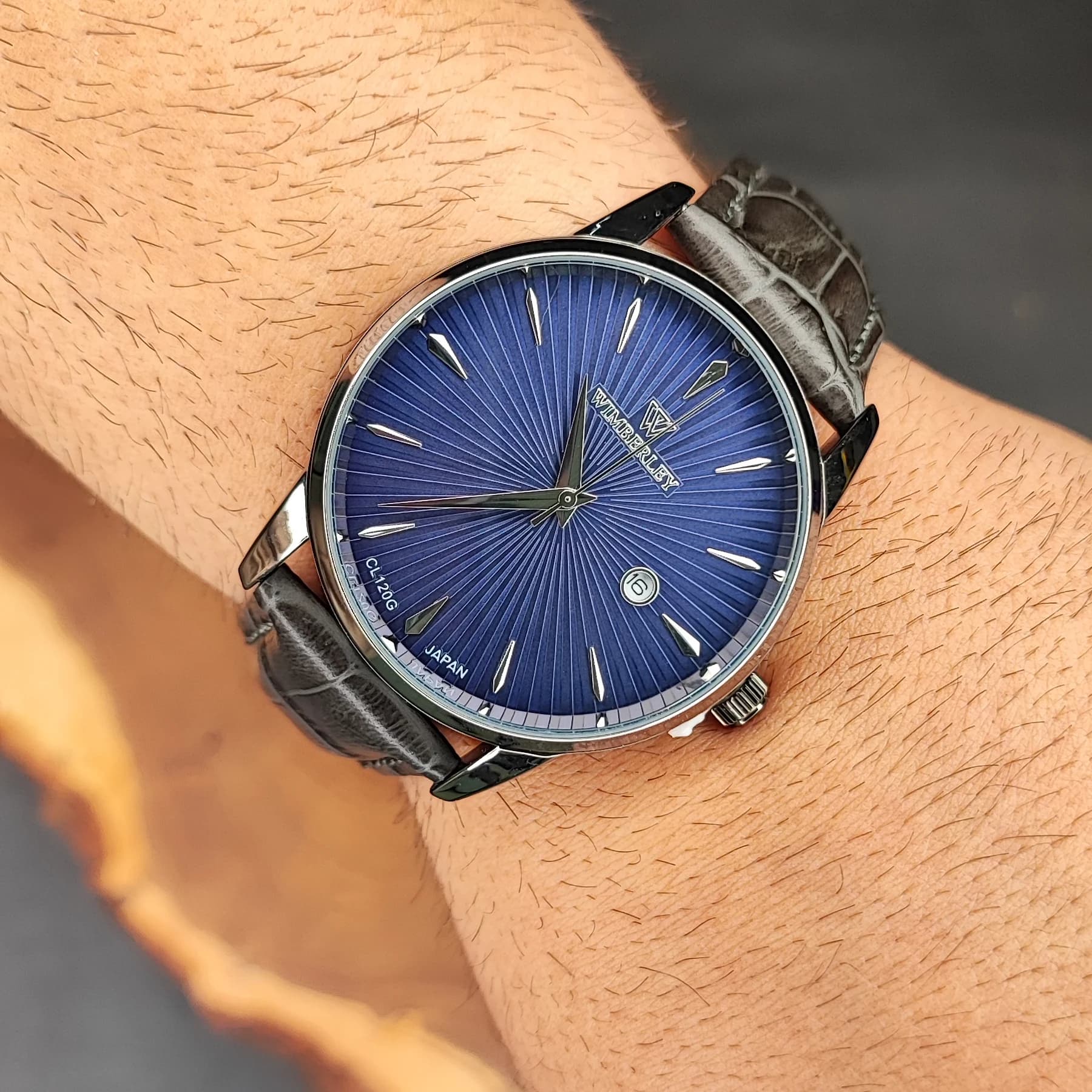 ساعت مچی عقربه ای مردانه ویمبرلی بادمجونی مشکی مدل WB-CL120G-H — تصویر ۳