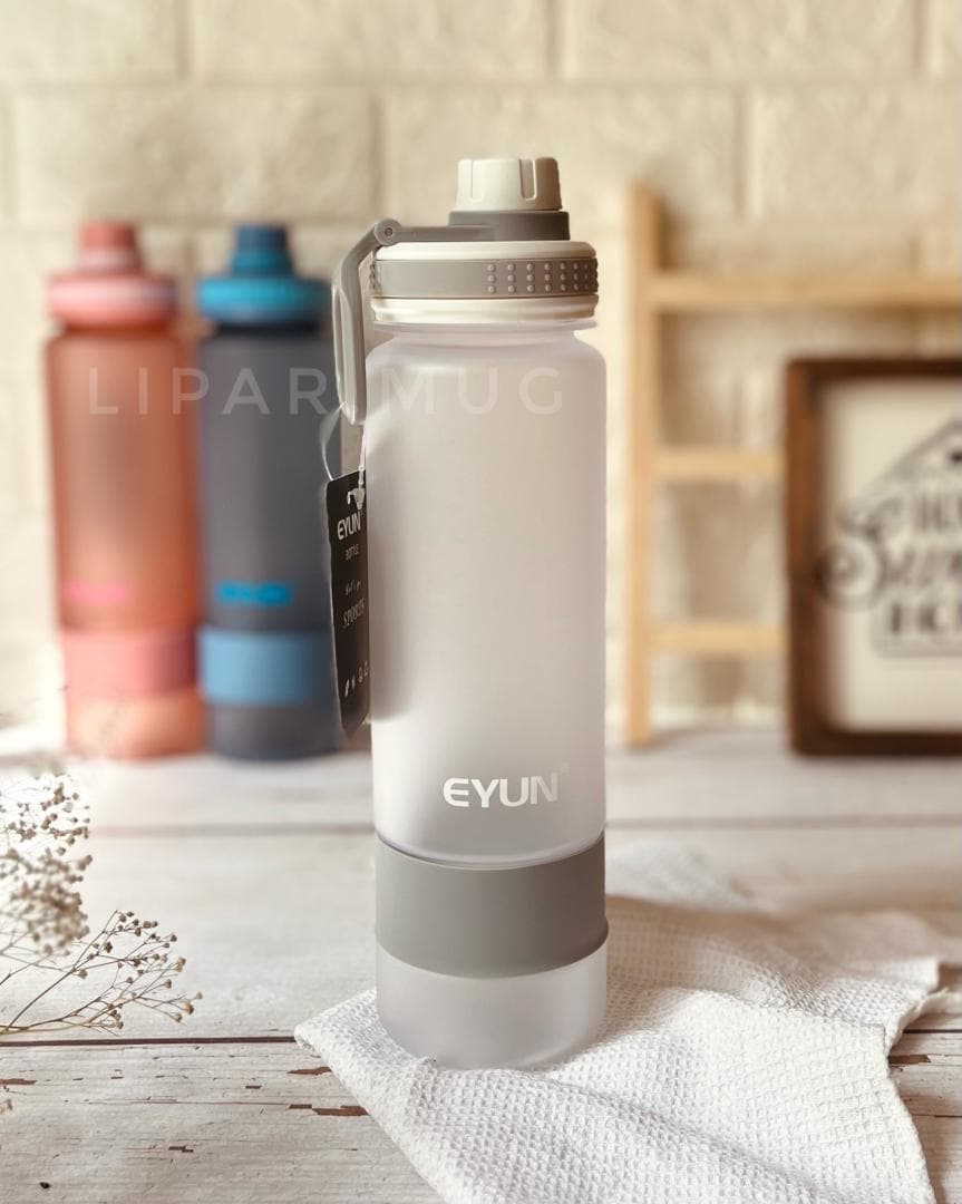 قمقمه اکرولیک 1 لیتری طرح بطری EYUN — تصویر ۲