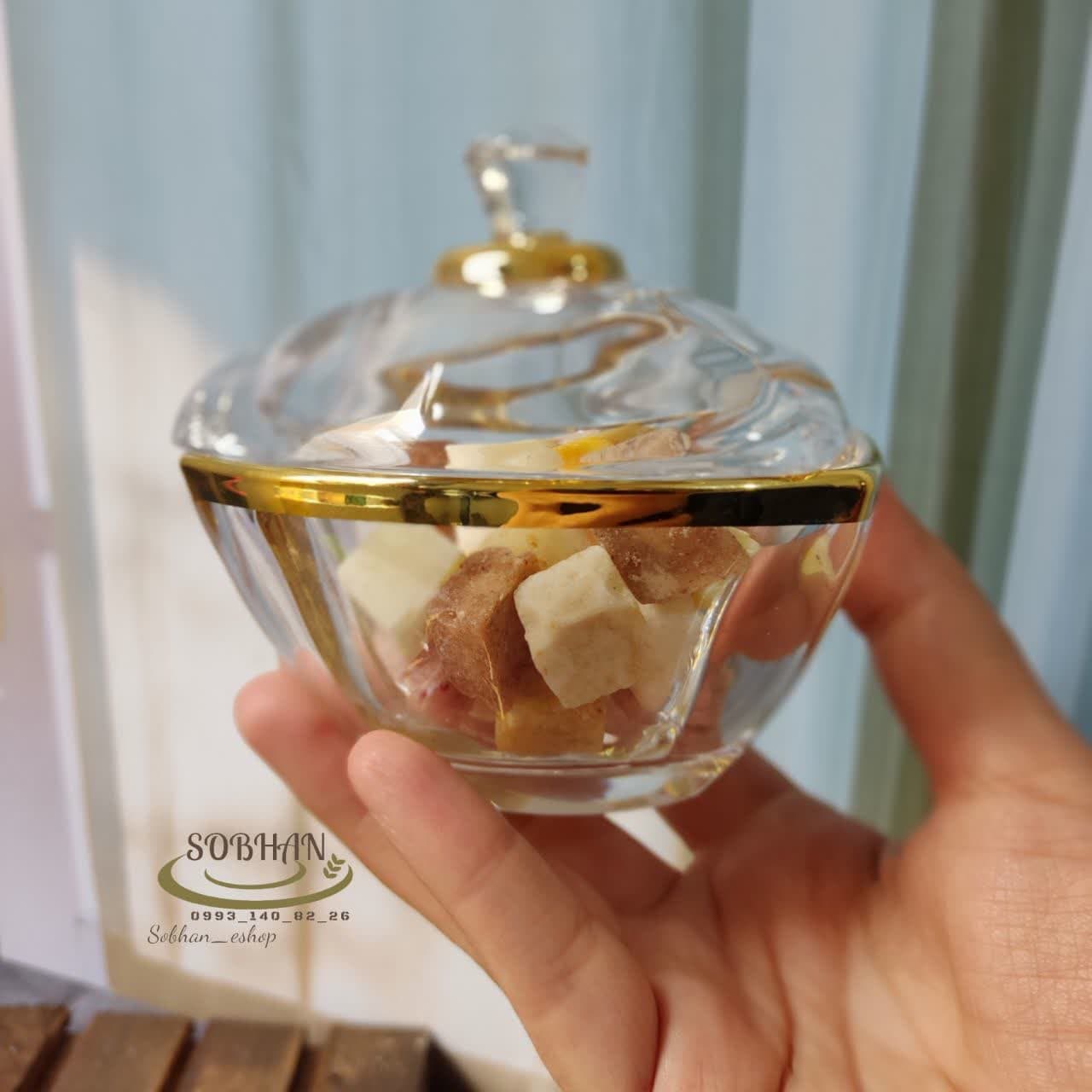 قندان سه گوش لب طلا ونا — تصویر ۳