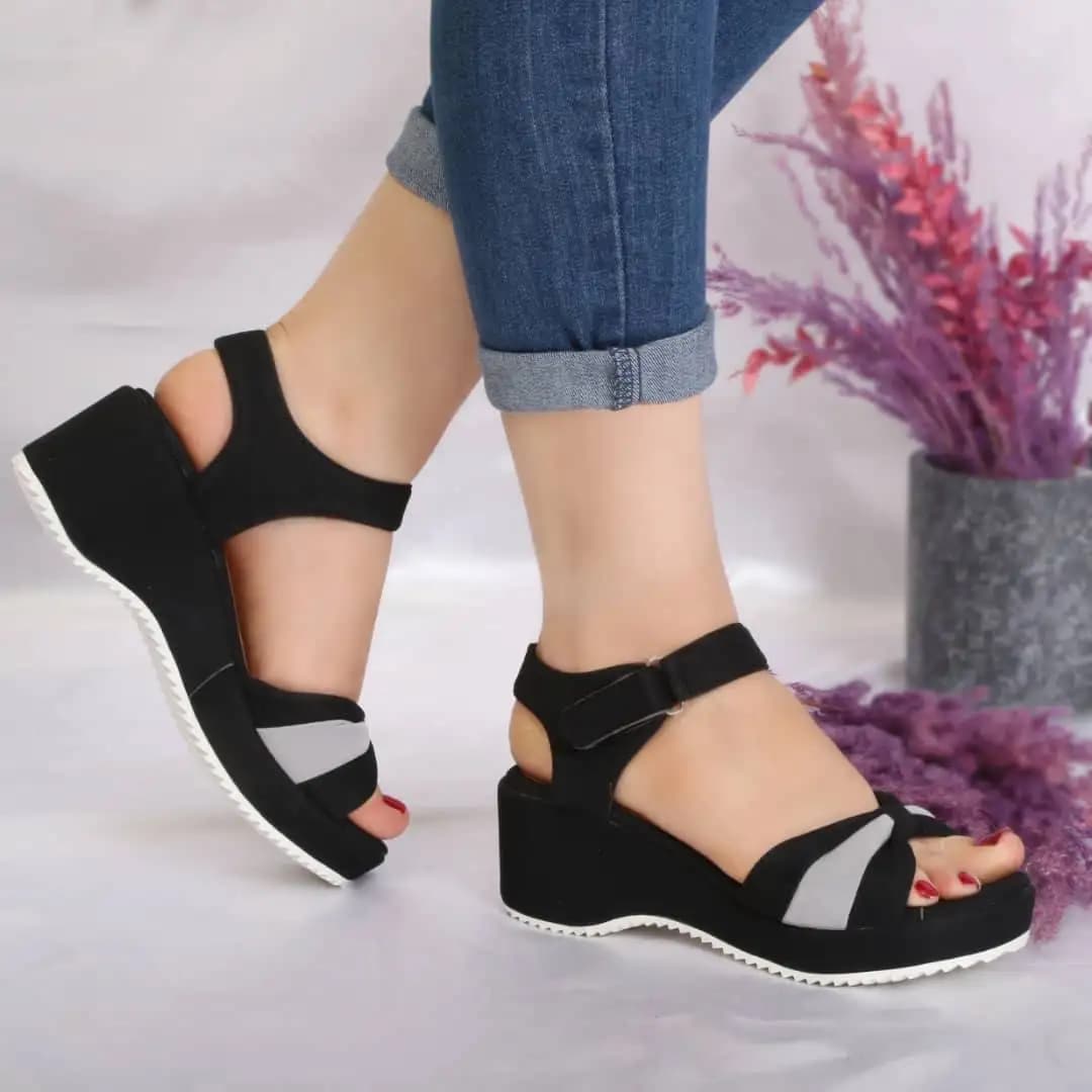 صندل مدل ابرویی سه خط (مشکی-یک خط طوسی) کد 4095 — تصویر ۲