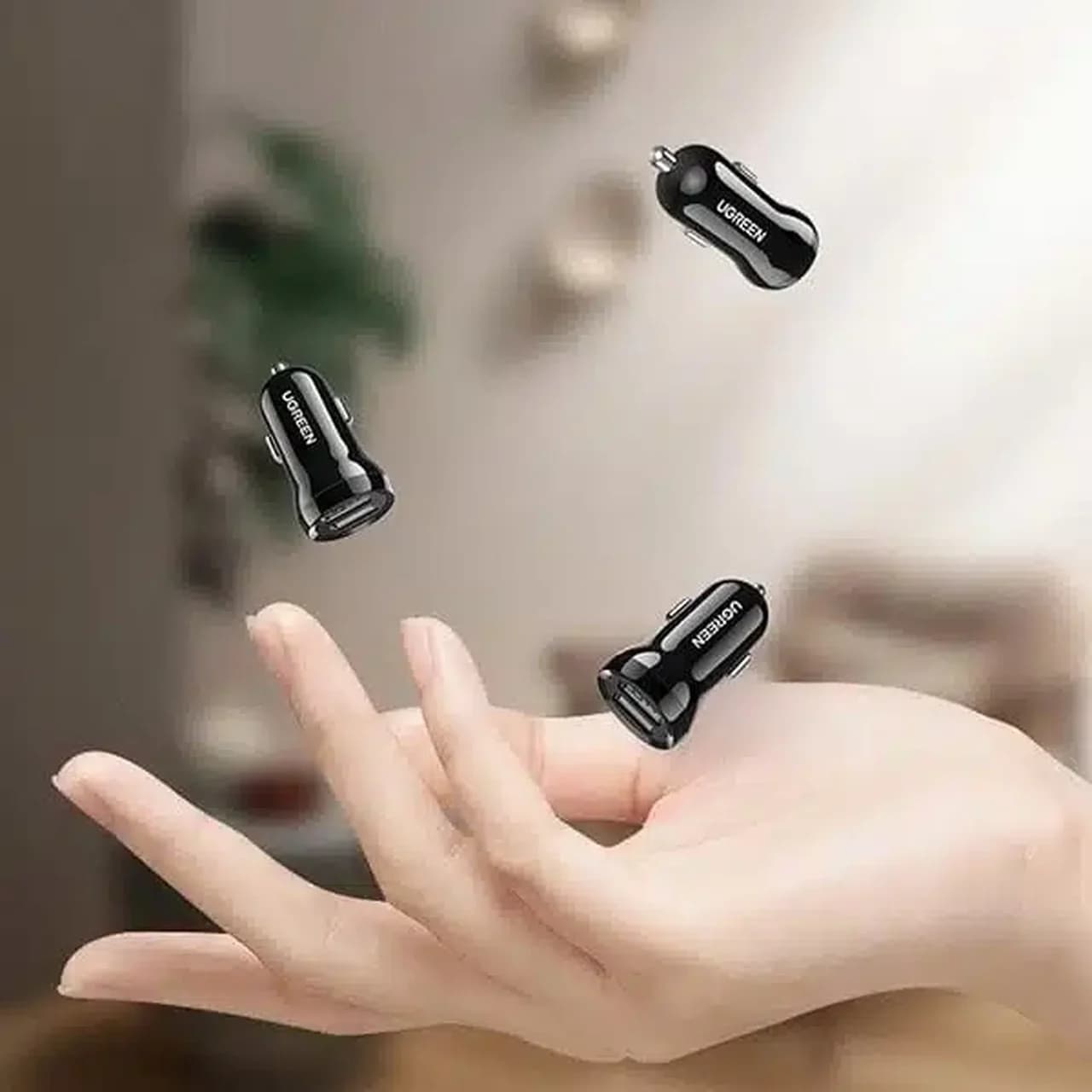 شارژر فندکی فست دو پورت UGREEN 12W مدل ED018-50875 — تصویر ۴