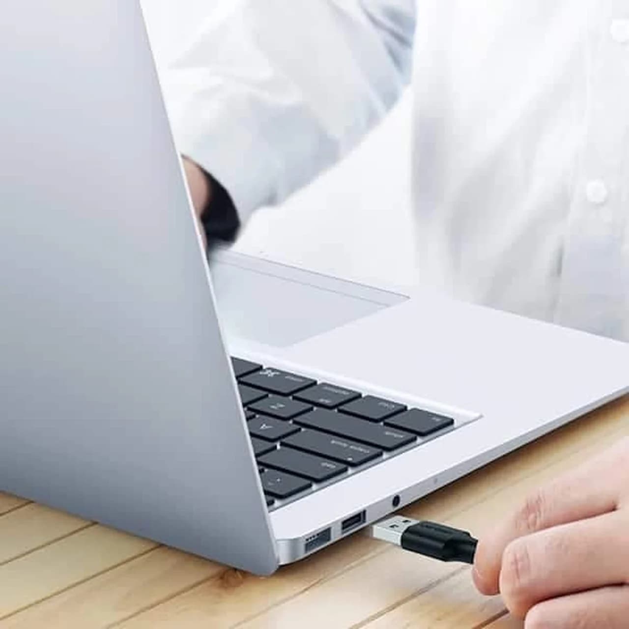 کابل نیم متری UGREEN USB2.0 مدل US102-10308 — تصویر ۴