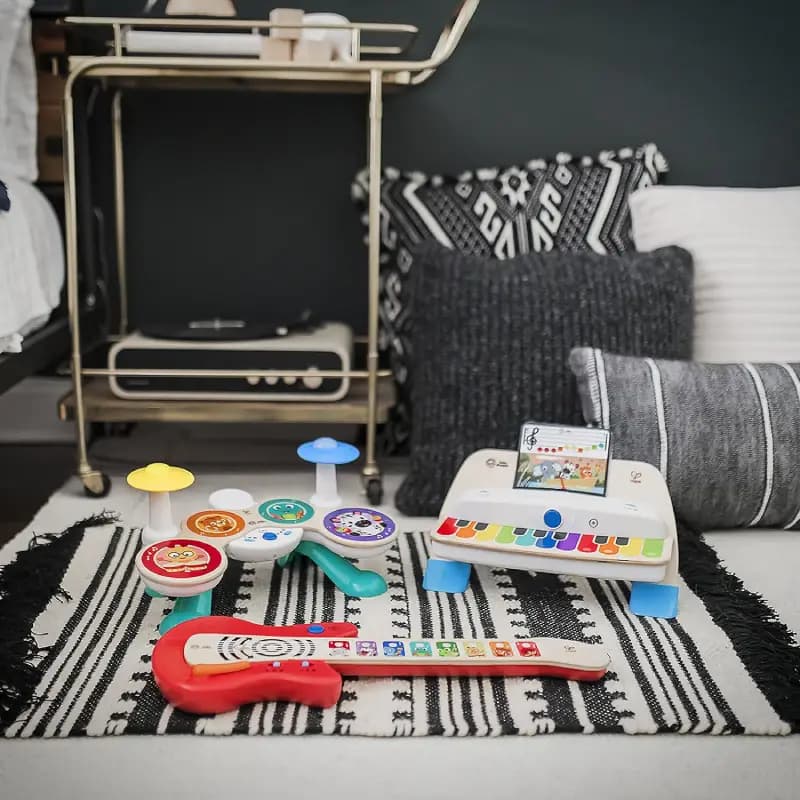 پیانو چوبی Baby Einstein Hape، همراه با فناوری لمس جادویی — تصویر ۷