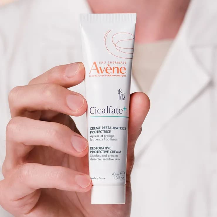 کرم ترمیم‌کننده سیکالفیت پلاس اون Avène Cicalfate+ ترمیم و تسکین دهنده مناسب انواع پوست به ویژه پوست حساس حجم 40 میلی لیتر — تصویر ۳