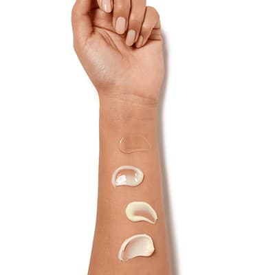 لوسیون مرطوب کننده و آبرسان دراماتیکالی دیفرنت کلینیک Dramatically Different Lotion مناسب برای پوست خشک تا مختلط حجم 125 میلی لیتر — تصویر ۳