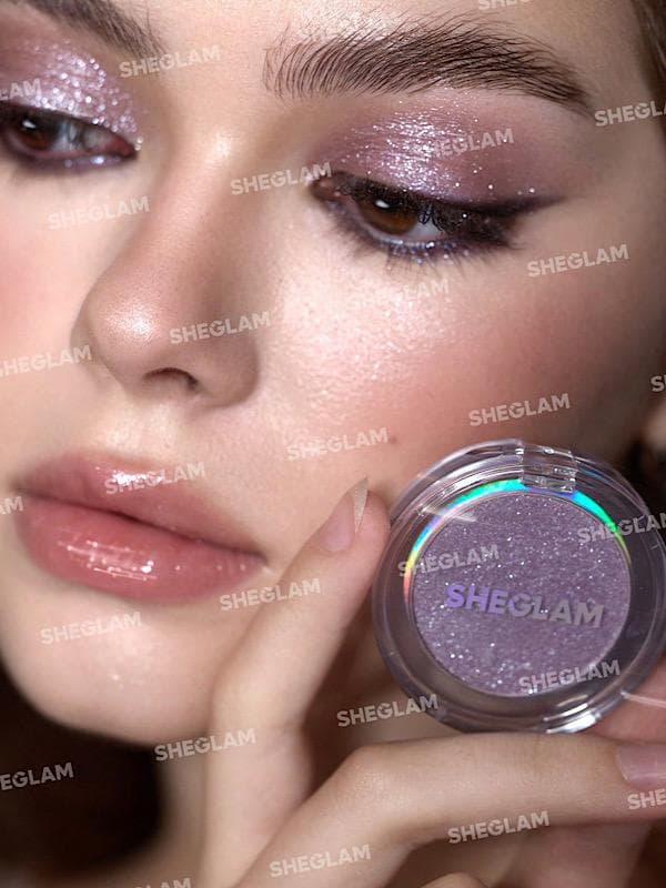 سایه چشم Enigma Sparkly رنگ Bijou شیگلم SHEGLAM — تصویر ۶