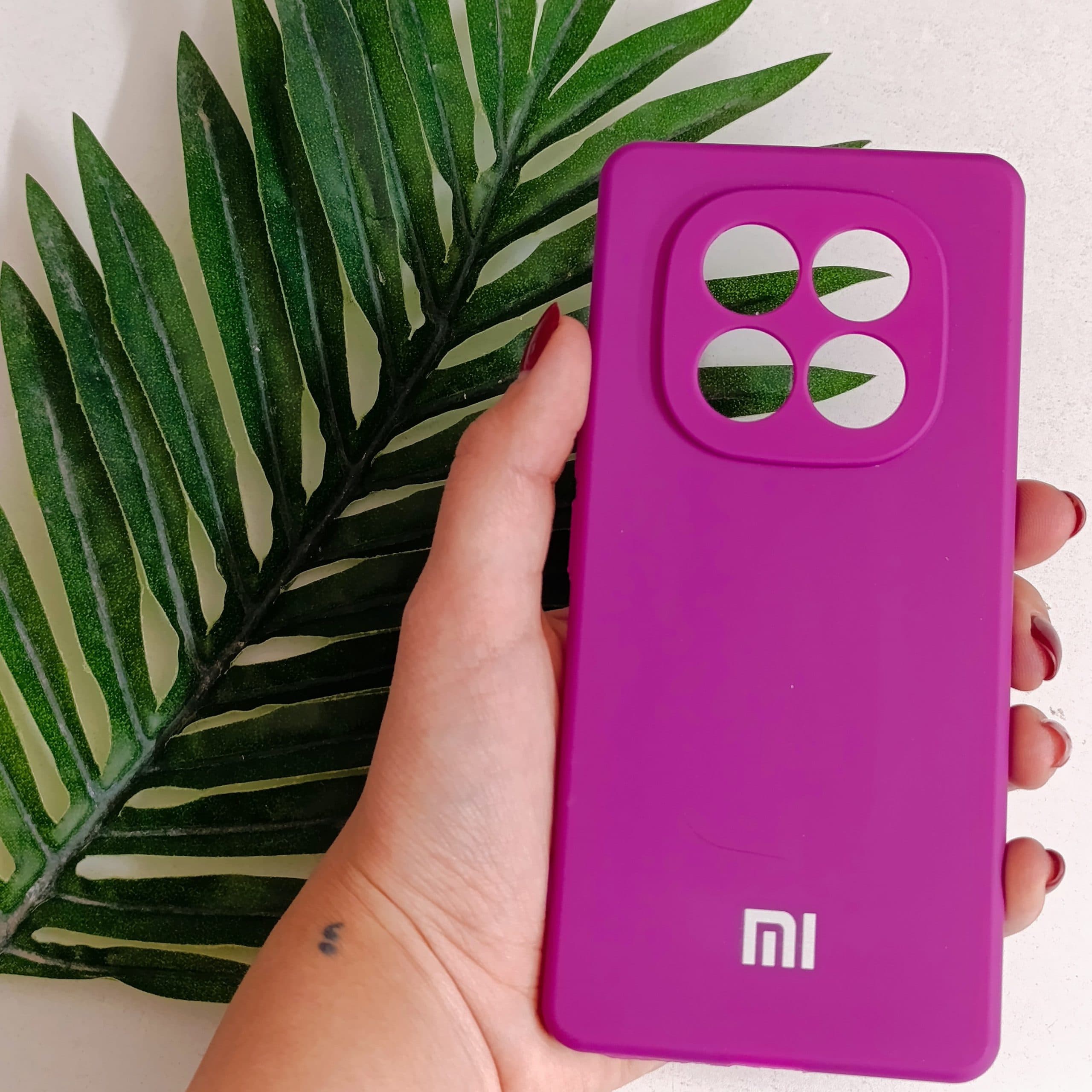 گارد گوشی Note 15 pro مدل سیلیکونی و دارای روکش داخلی رنگ بنفش پر رنگ قاب و کاور محافظ موبایل