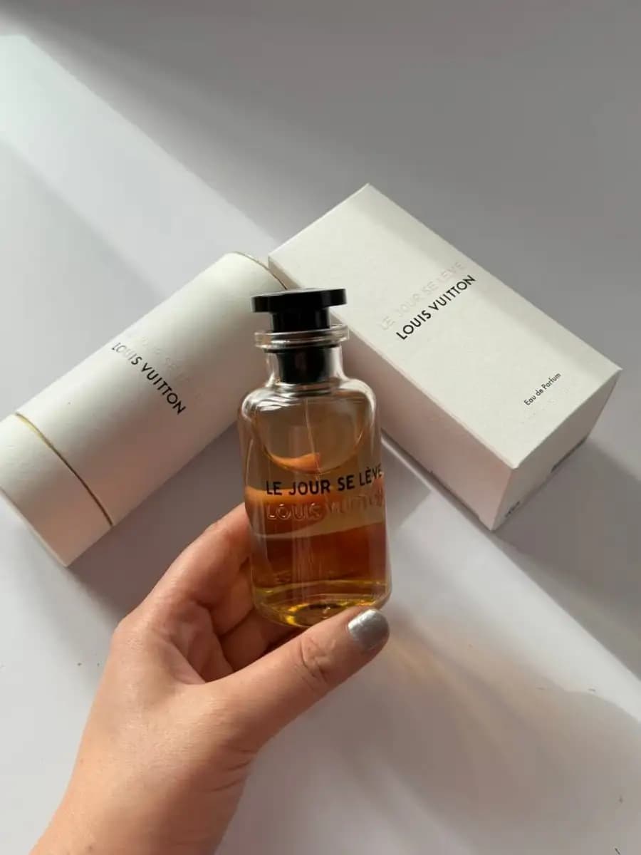 عطر لویی ویتون له جور سه لو | Louis Vuitton Le Jour Se Lève — تصویر ۳