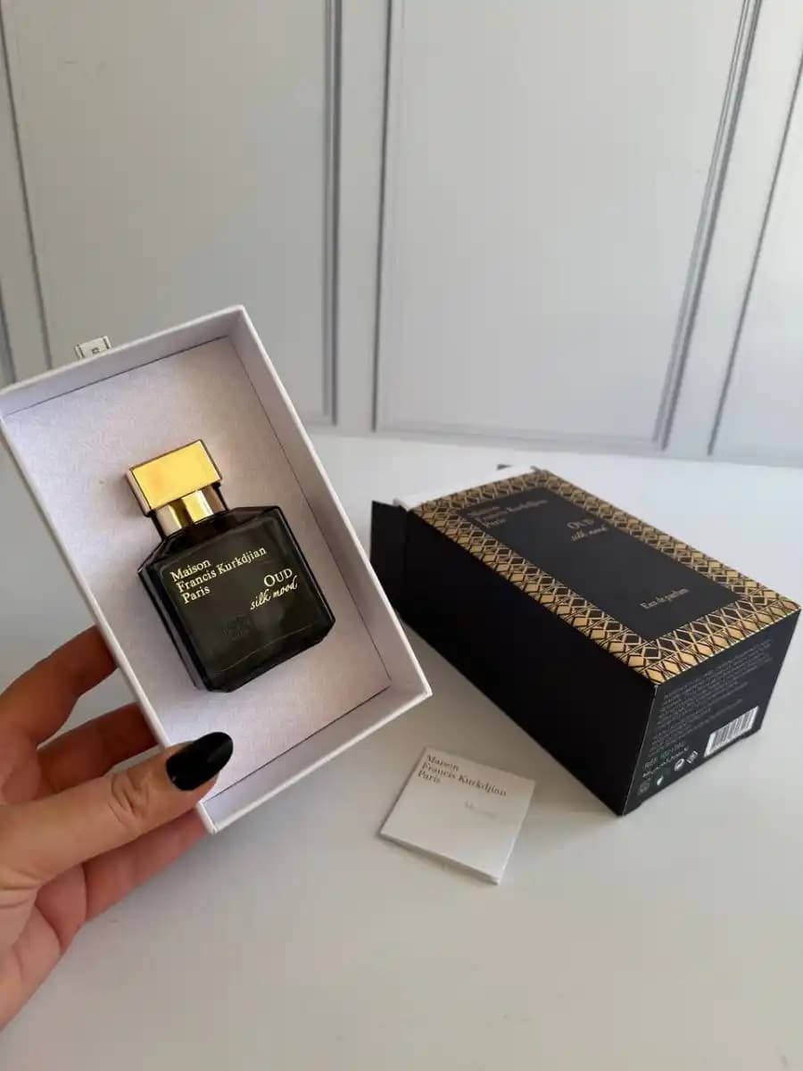 عطر عود سیلک مود | Maison Francis Kurkdjian Oud Silk Mood — تصویر ۲