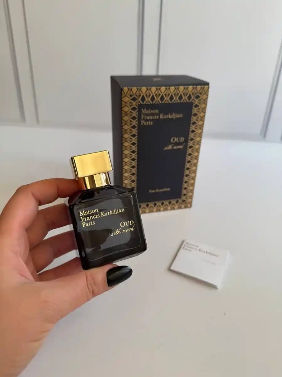 عطر عود سیلک مود | Maison Francis Kurkdjian Oud Silk Mood — تصویر ۳