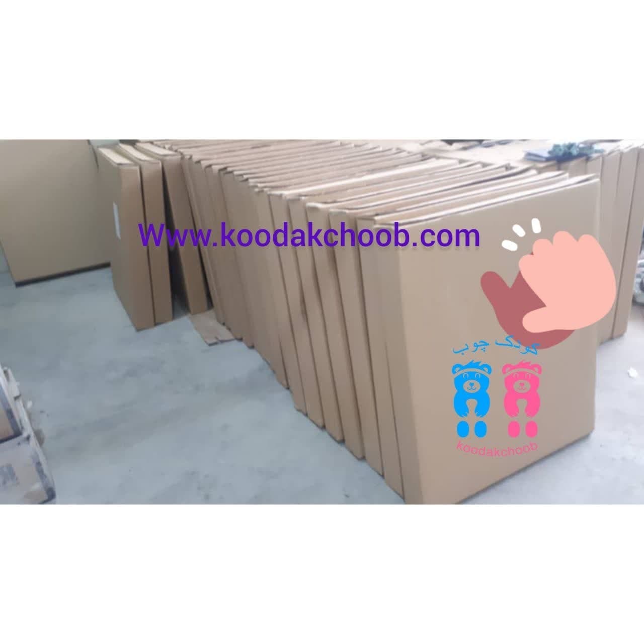 کفی تخت تاشو فلزی 195 در75 در ارتفاع40 مشکی مبلمان فرنا مدل 1142765 — تصویر ۳