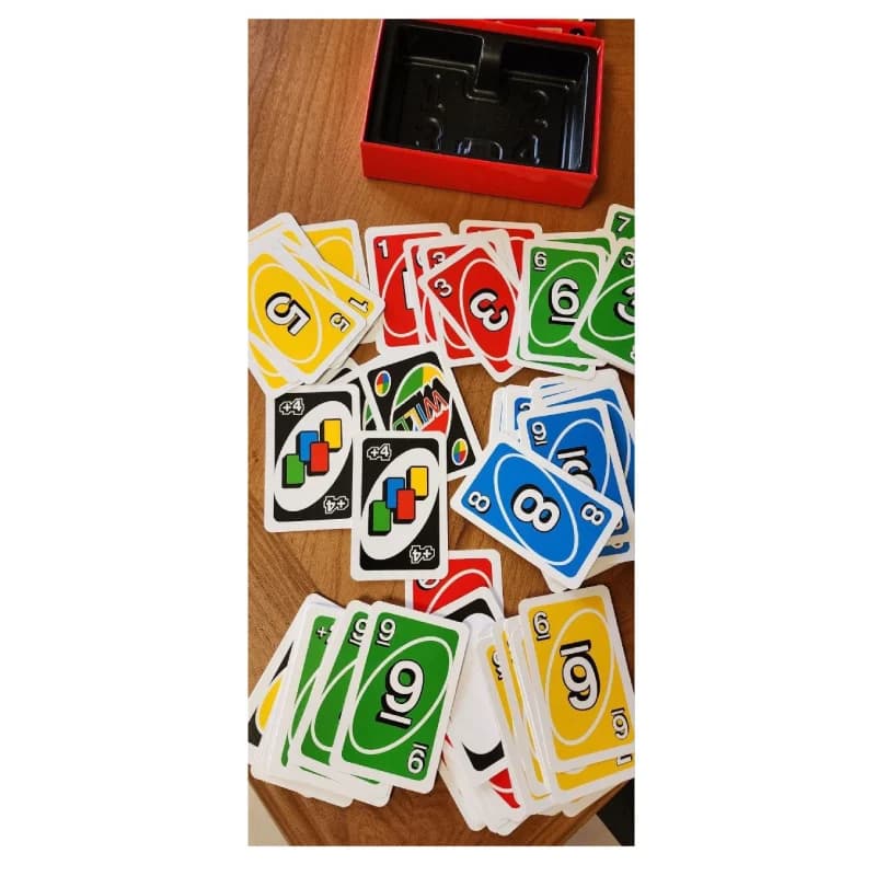 بازی فکری اونو wild جعبه قرمز — تصویر ۳