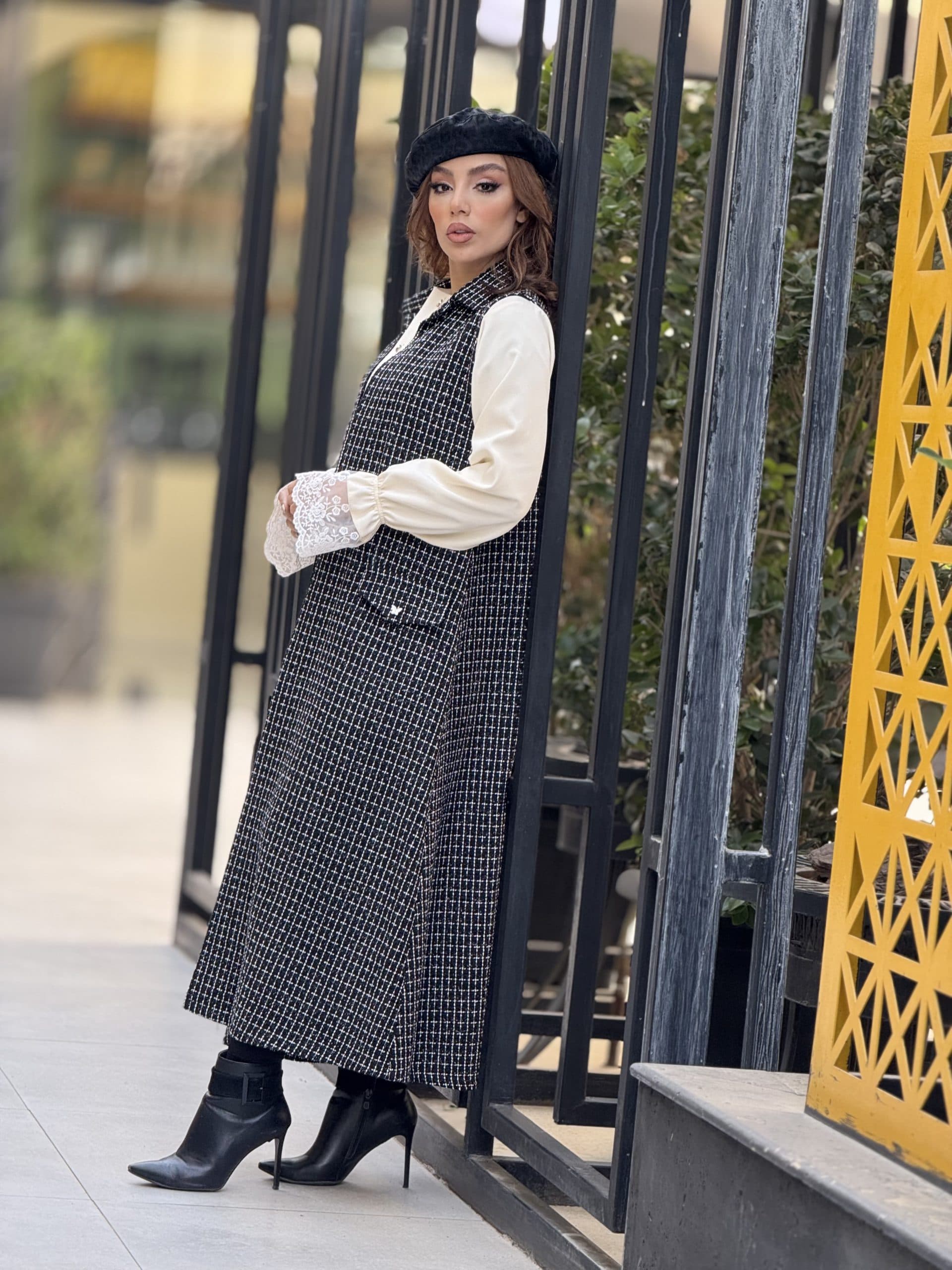شومیز وست نیلا ‌طرح یک — تصویر ۵