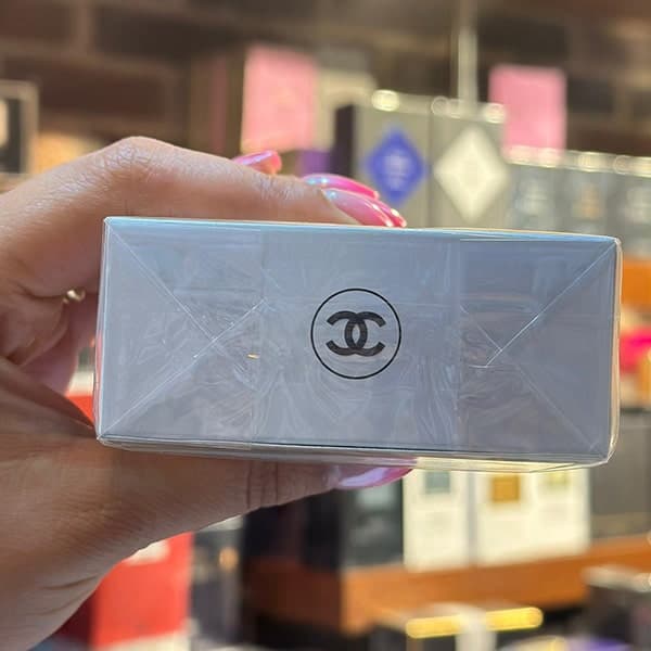 عطر ادکلن شنل الور هوم ادیشن بلانچ ادو پرفیوم | Chanel Allure Homme Edition Blanche — تصویر ۴