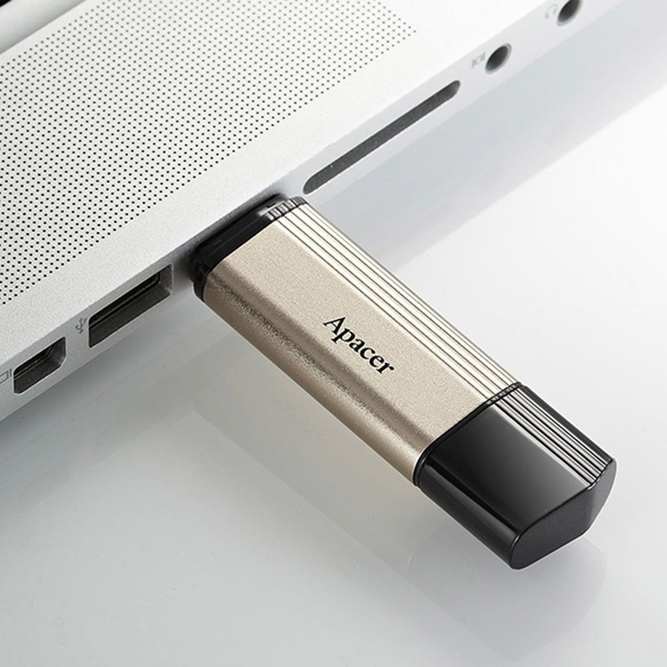 فلش مموری اپیسر Apacer مدل AH353 ظرفیت 32 گیگابایت USB 3.2 Gen1 — تصویر ۸