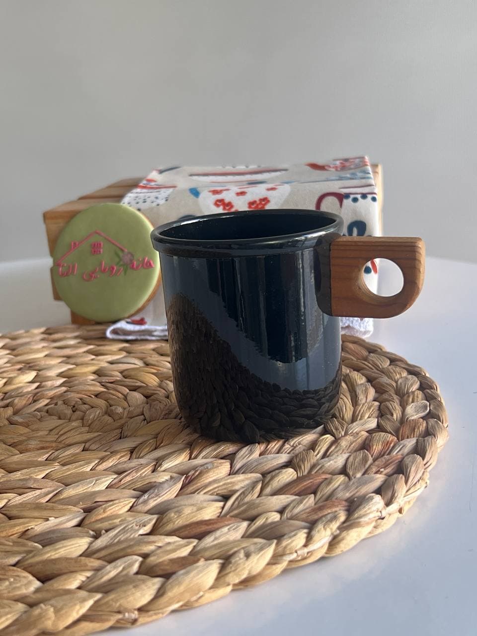 ماگ لعابی دسته چوبی- 350 سی سی — تصویر ۷