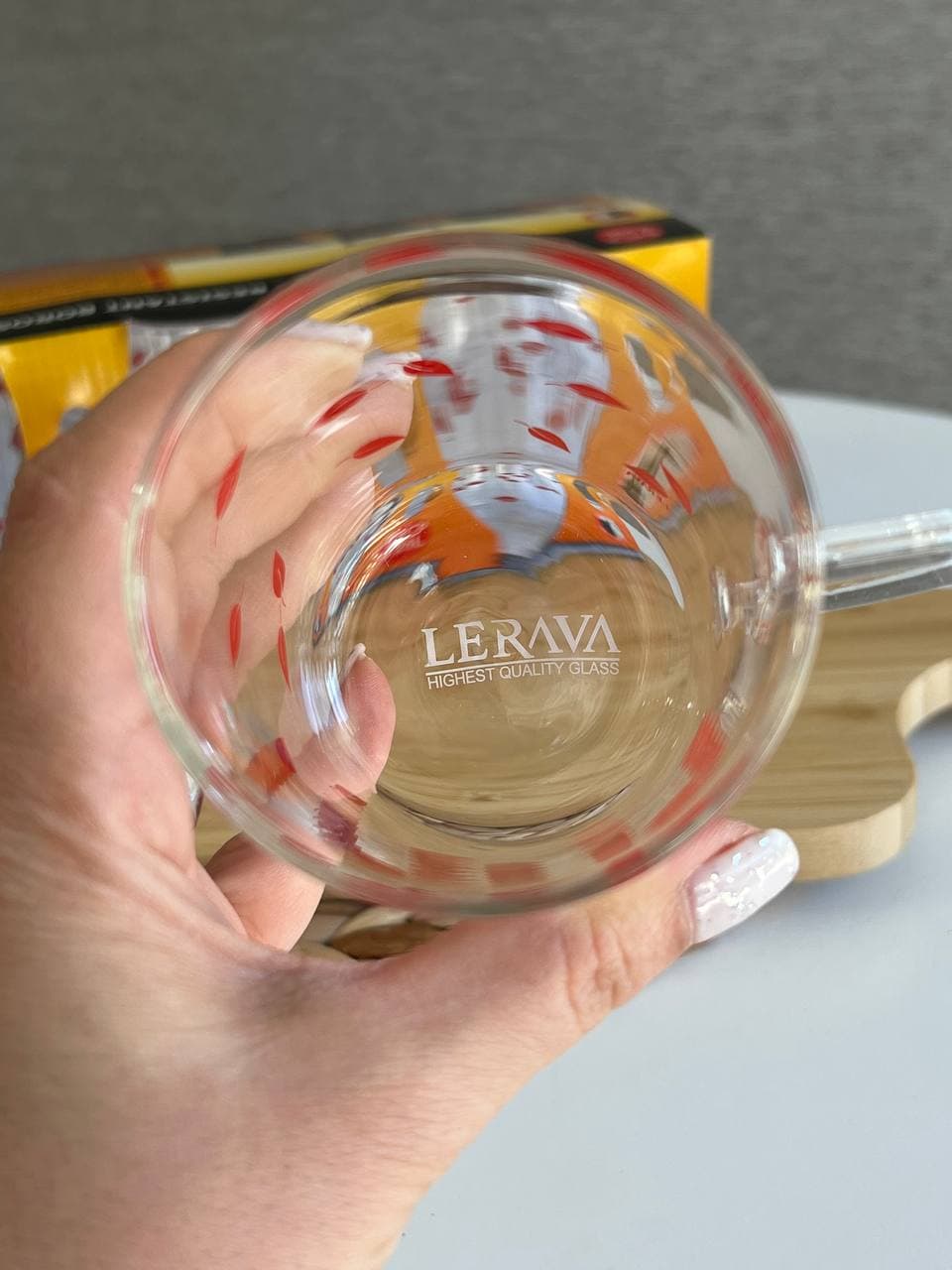 فنجان پیرکس LERAVA کد 630 – طرح برگ قرمز — تصویر ۵