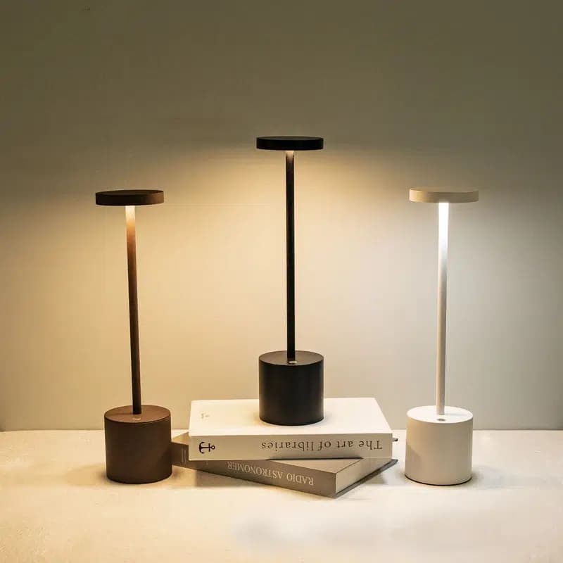 چراغ رومیزی مدل cordless table lamp — تصویر ۳