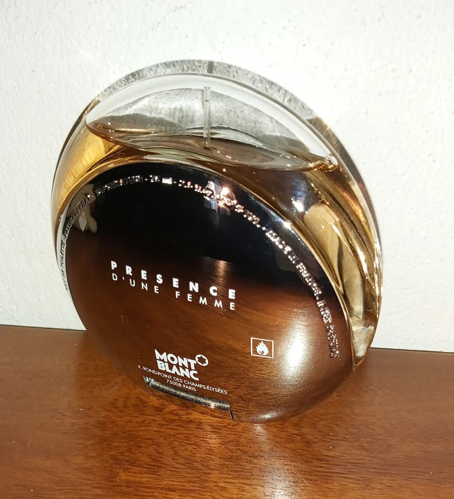 عطر ادکلن مونت بلنک پرسنس دوآن زنانه اصل | Mont Blanc Presence Dune Femme — تصویر ۳
