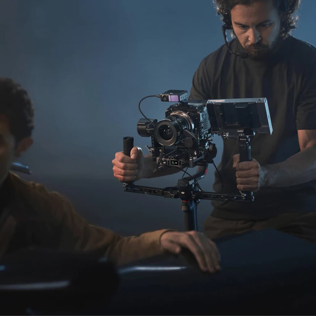 کیت گیمبال دوربین دی جی آی رونین DJI RS 4 Pro کمبو — تصویر ۷