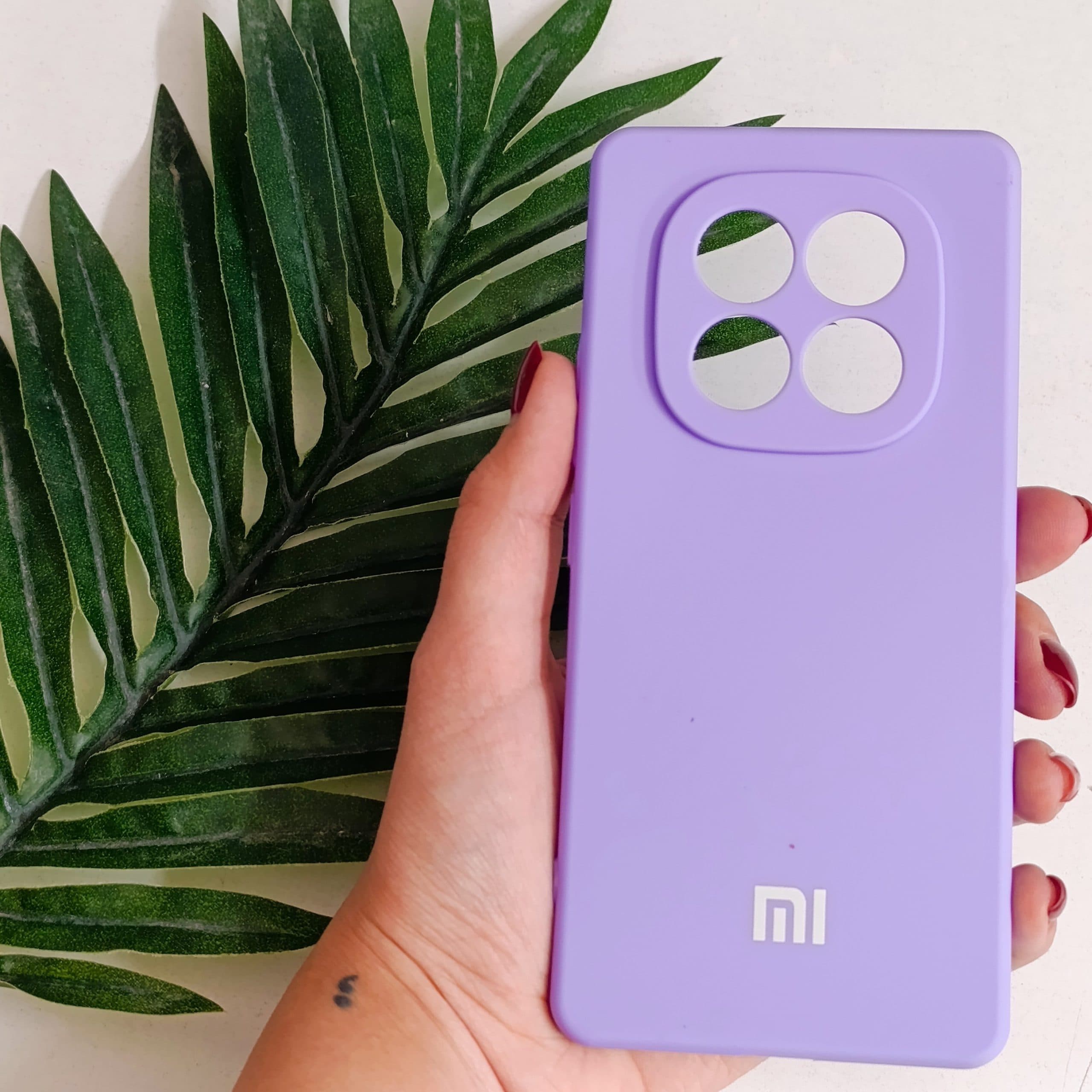 گارد گوشی Note 14 pro مدل سیلیکونی و دارای روکش داخلی رنگ بنفش قاب و کاور محافظ موبایل — تصویر ۲