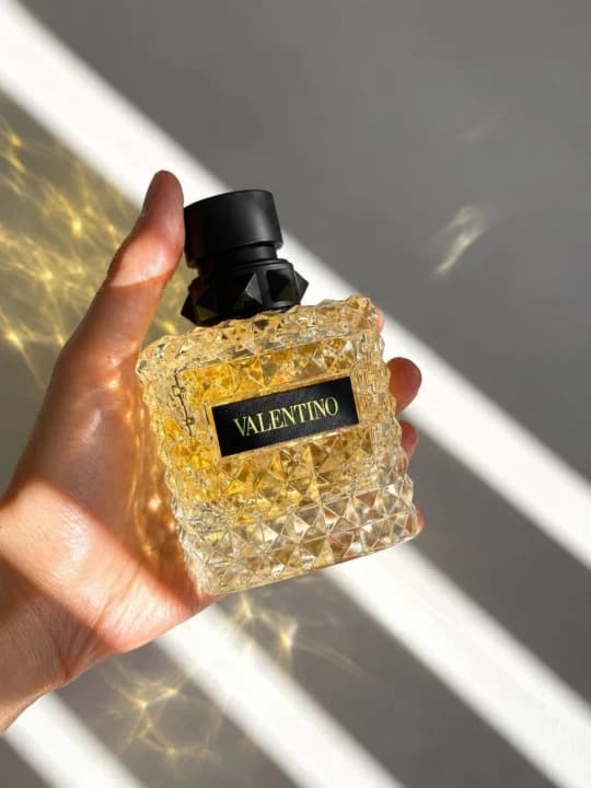 عطر ولنتینو دونا بورن این روما یلو دریم | Valentino Yellow Dream — تصویر ۳