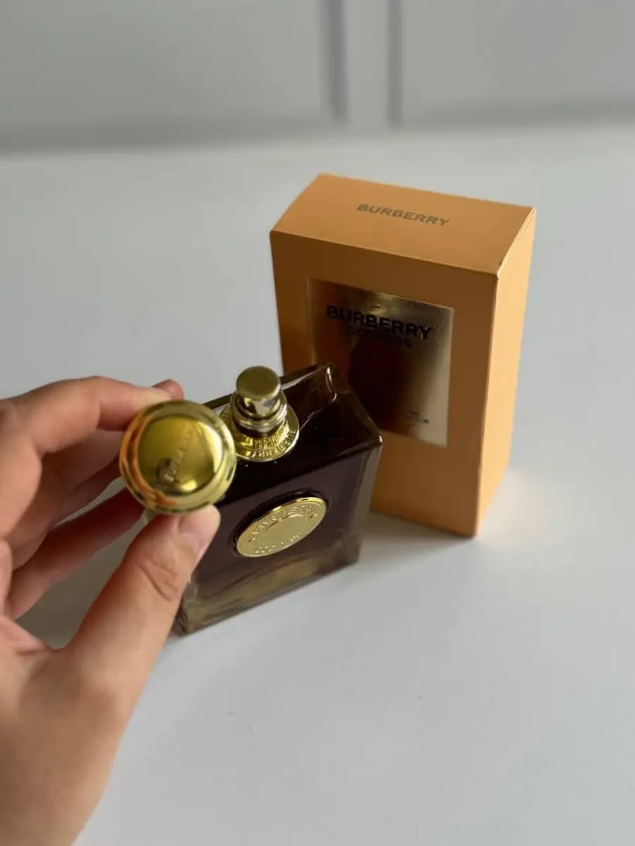 عطر باربری گادس | Burberry Goddes — تصویر ۴