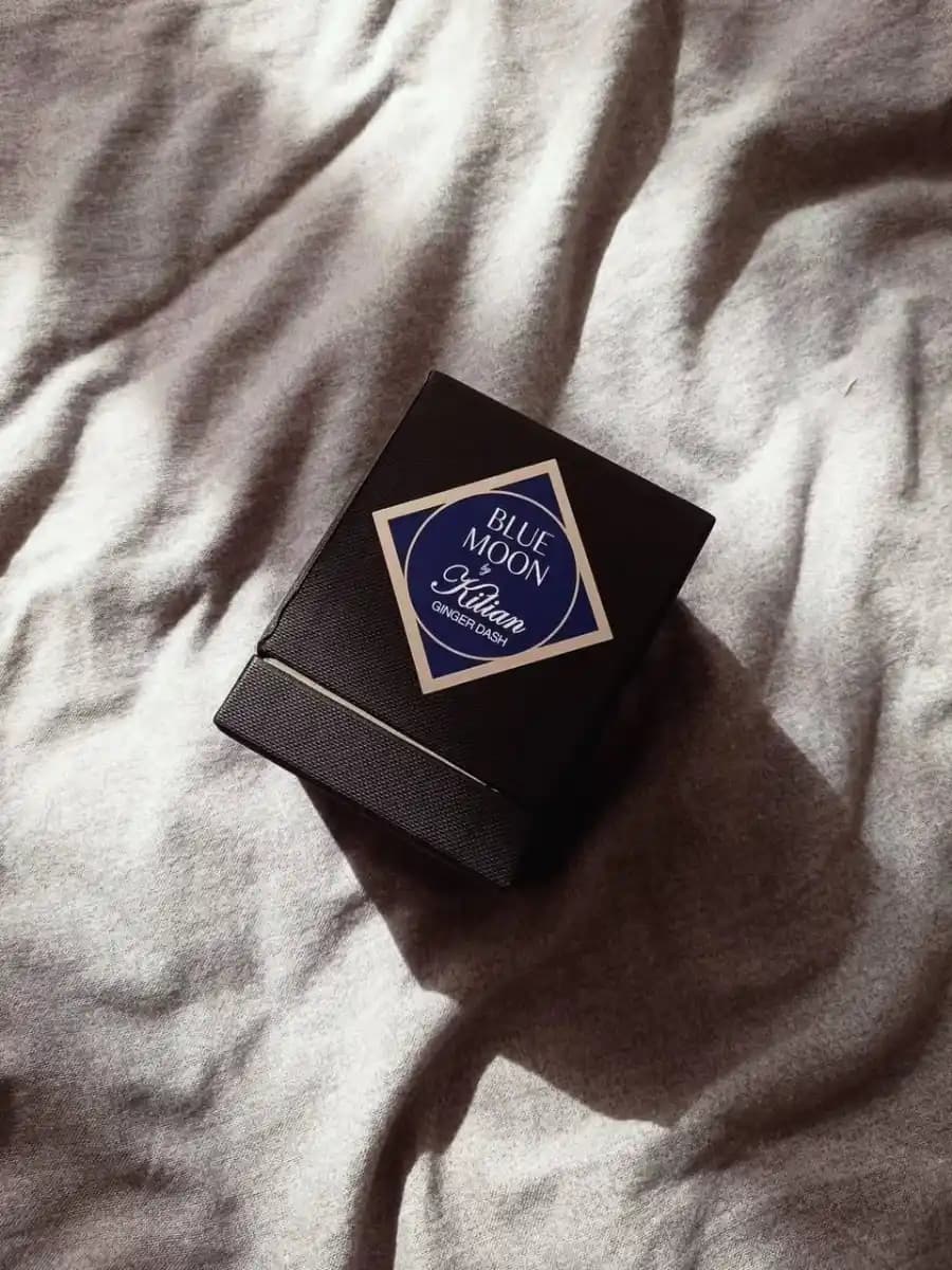 عطر بلو مون جینجر دش بای کیلیان | Blue Moon Ginger Dash by Kilian — تصویر ۴