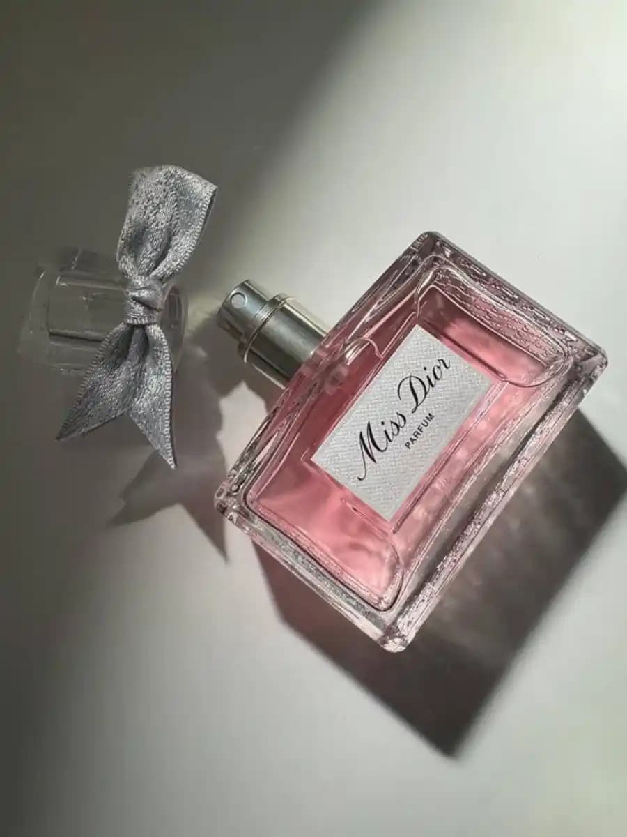 عطر میس دیور پارفوم | Miss Dior Parfum
