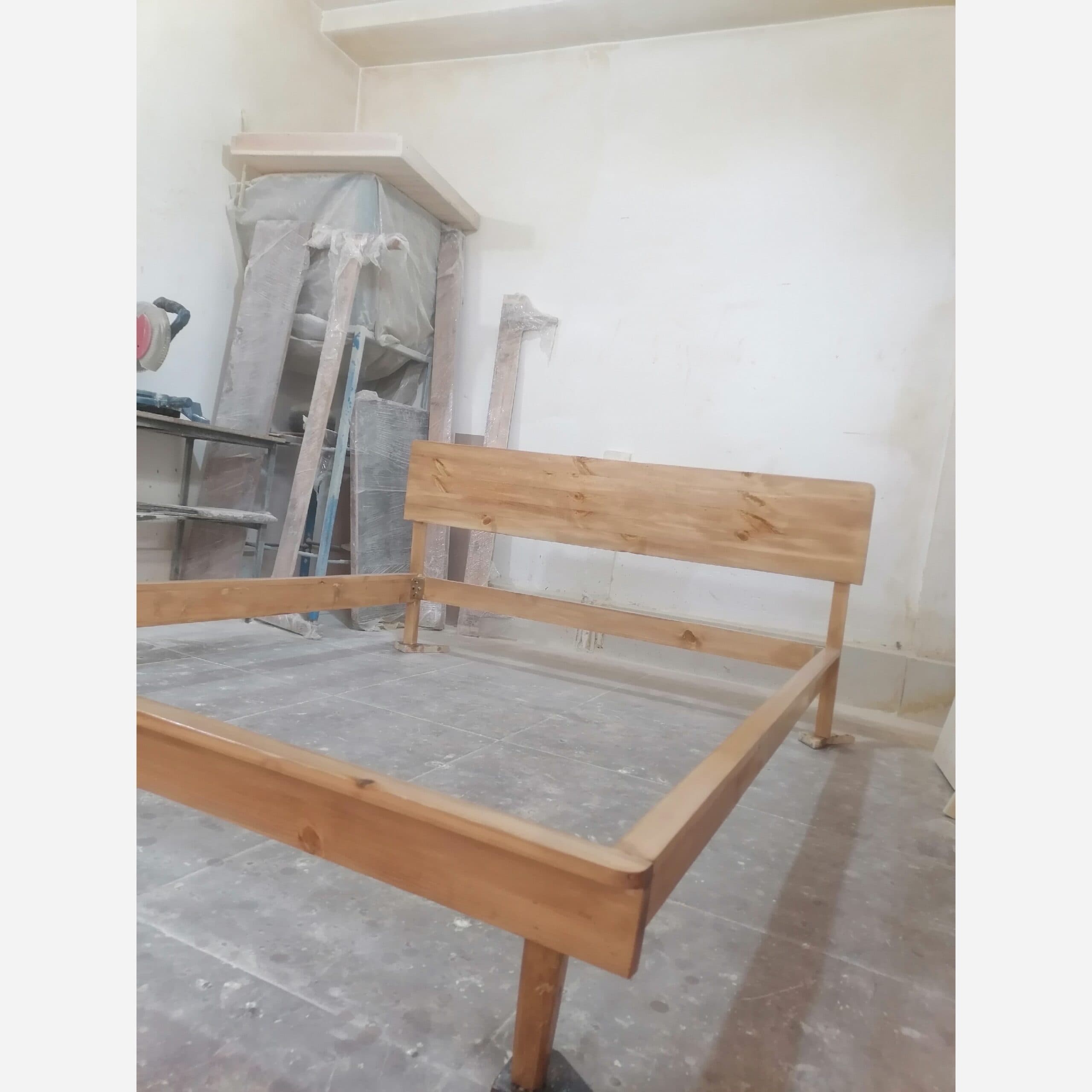 تختخواب دونفره تمام چوب مبلمان فرنا مدل 1142599 — تصویر ۲