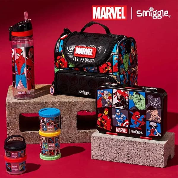کیف غذا 2 طبقه Smiggle طرح مارول — تصویر ۵