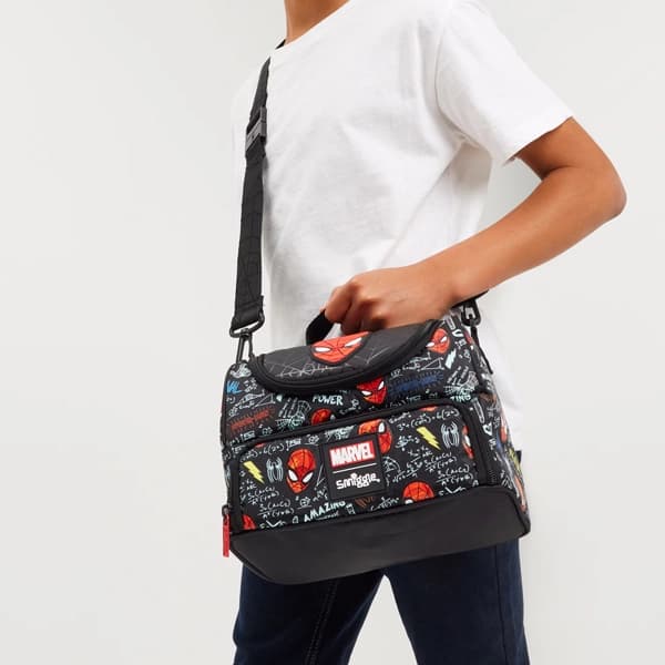 کیف غذا 2 طبقه Smiggle طرح مرد عنکبوتی — تصویر ۳