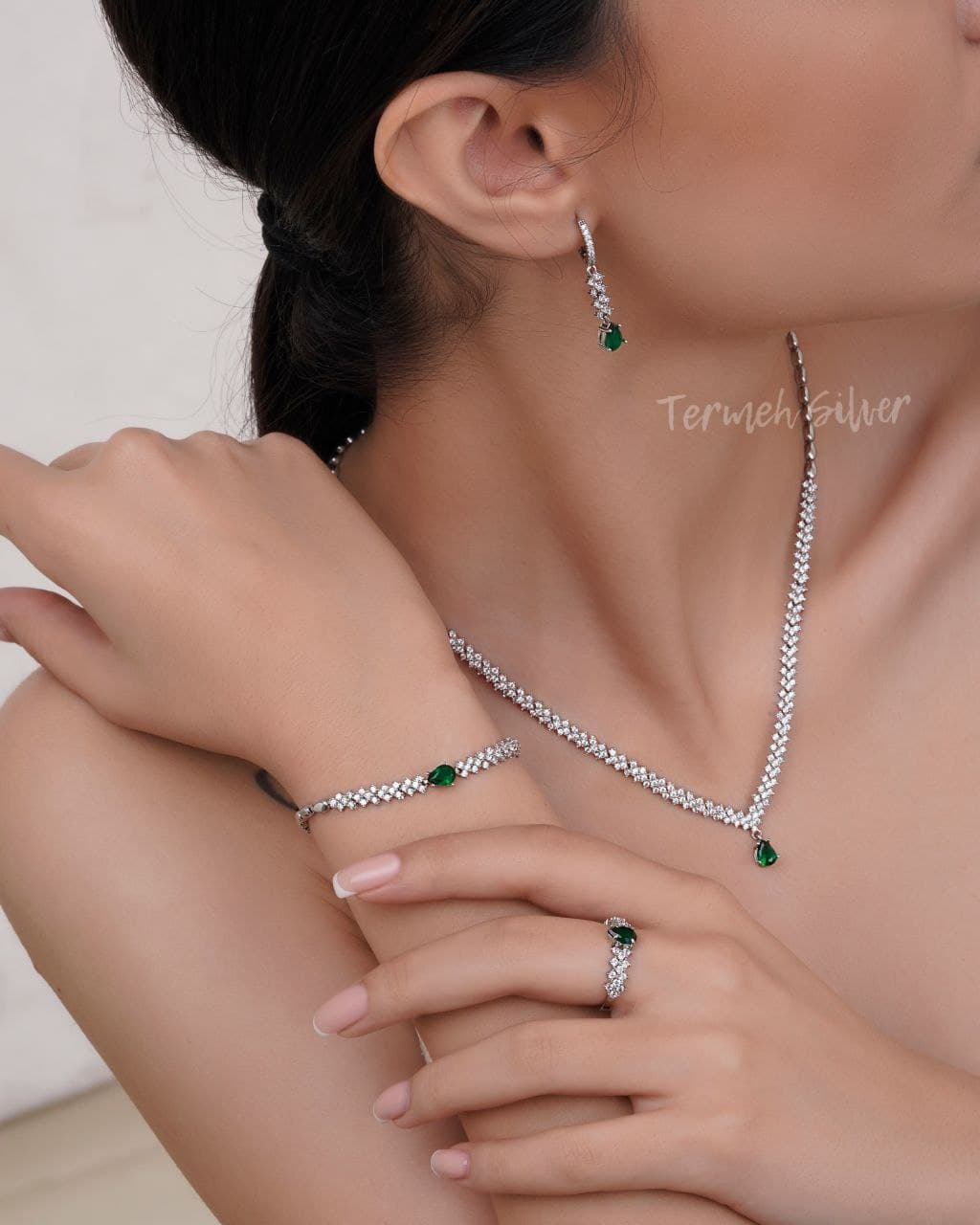 سرویس نقره طرح پرنس اشک زمرد صنعتی ST 1037