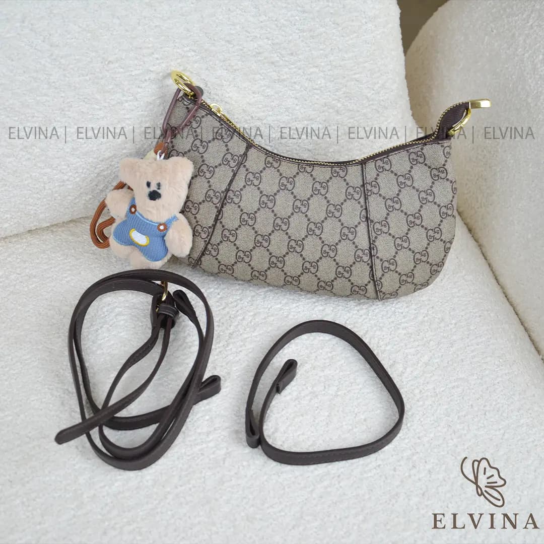کیف دخترانه قایقی آویز چارم آلا وارداتی برند YADIER دارای دو بند دوشی و دستی — تصویر ۶