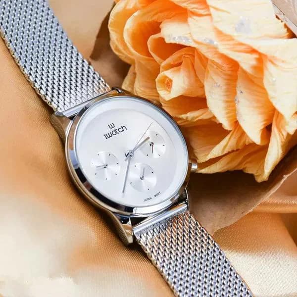 ساعت مچی عقربه ای زنانه آی واچ سفید صدفی نقره ای مدل IW190056L — تصویر ۲