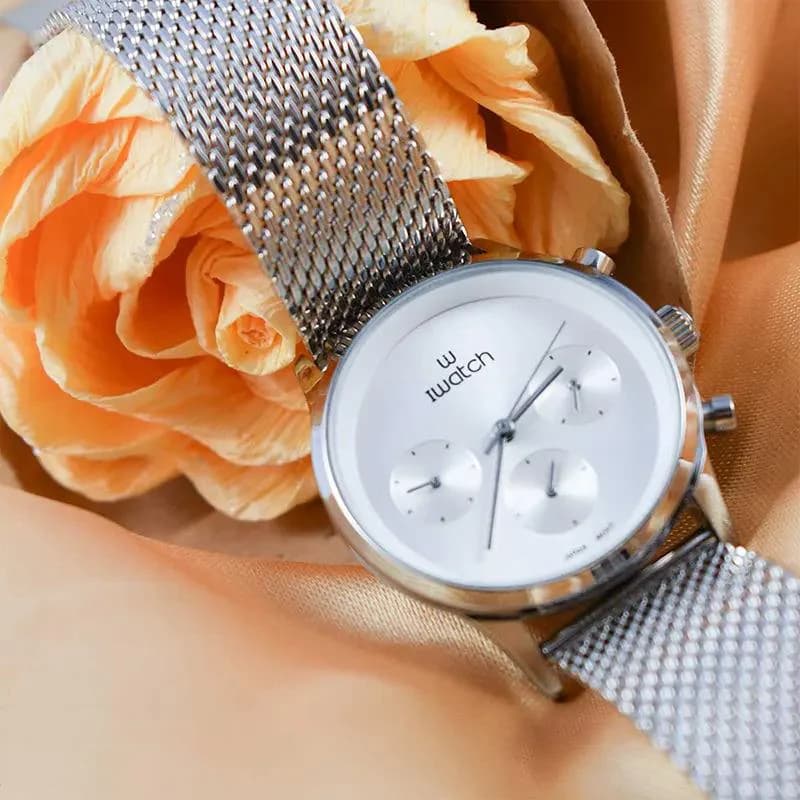 ساعت مچی عقربه ای زنانه آی واچ سفید صدفی نقره ای مدل IW190056L — تصویر ۳