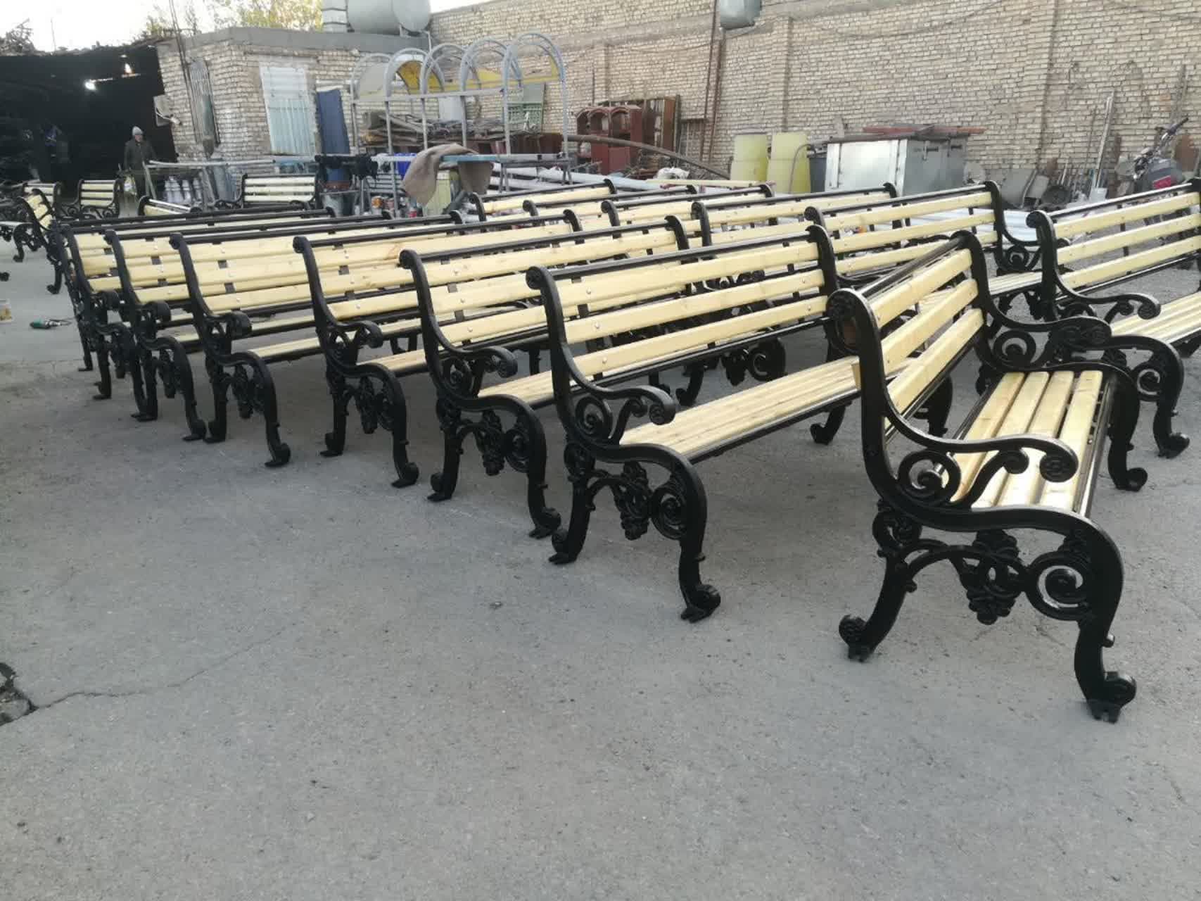 نیمکت پایه چدنی 8 چوب — تصویر ۲