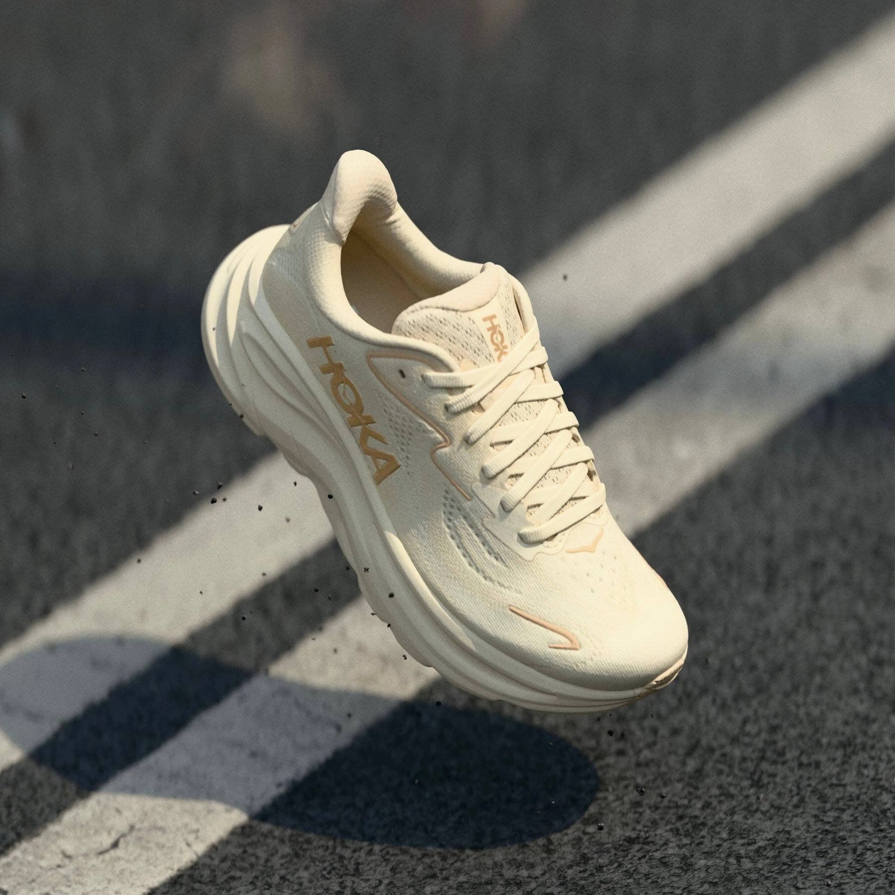 کتونی پیاده رویی هوکا Hoka clifton 10 — تصویر ۹