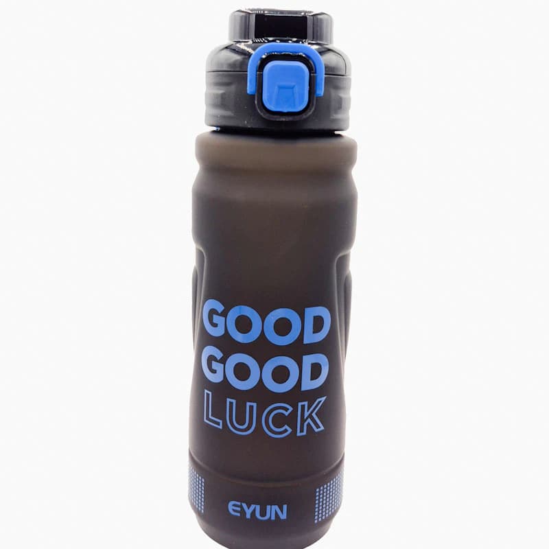 قمقمه ورزشی ایون (EYUN) مدل Good Luck ظرفیت ۱ لیتر دارای درب قفلی ضامن‌دار، نی‌دار، لبی آسان‌نوش و دستگیره حمل — تصویر ۳