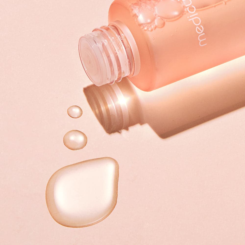 تونر آبرسان،ضدچروک وروشن کننده صورت مدیکیوب Medicube Triple Collagen Toner مناسب برای انواع پوست حجم 140 میلی لیتر — تصویر ۵