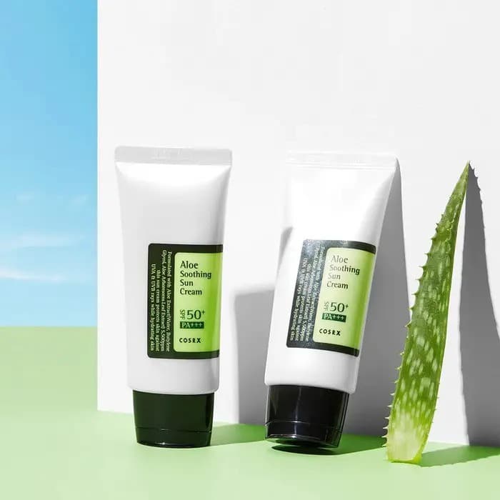 کرم ضد آفتاب آلوئه‌ورا کوزارکس SPF 50 مدل aloe soothing مناسب برای انواع پوست حجم 50 میلی لیتر — تصویر ۳