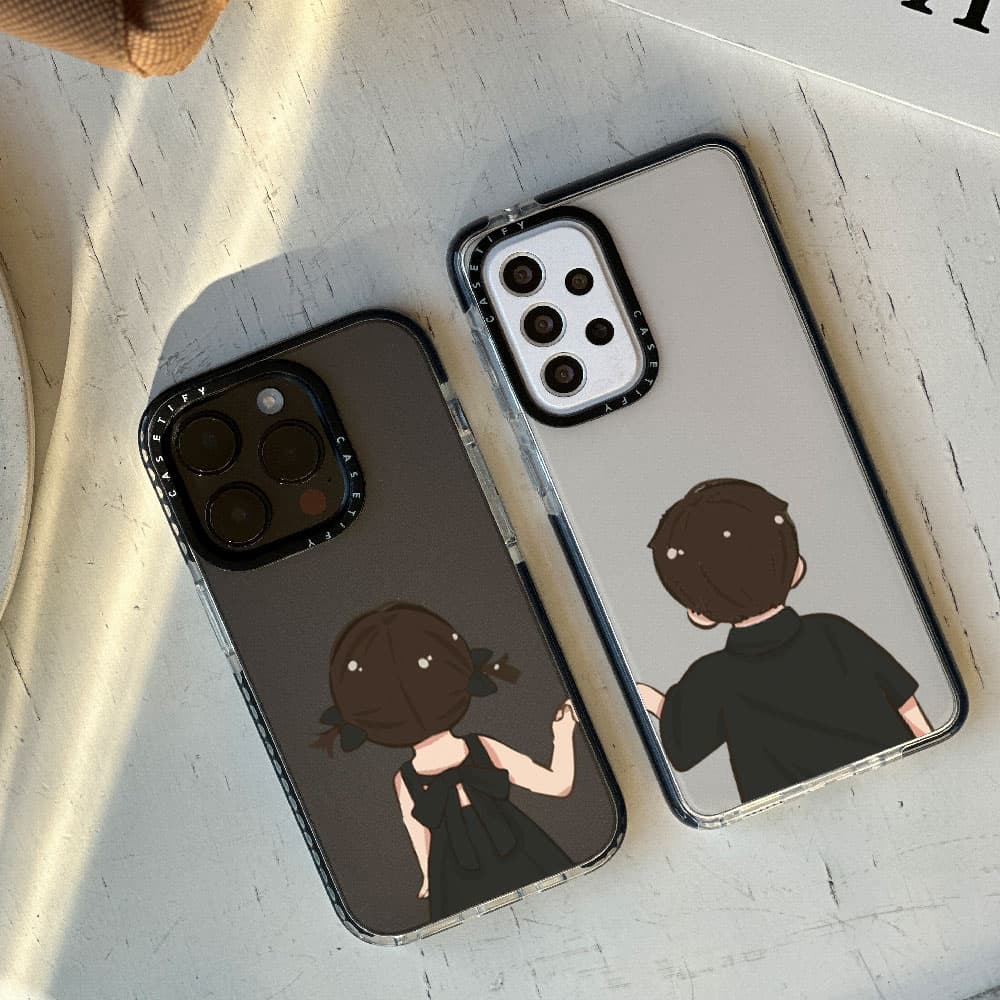 قاب شفاف چاپی سفارشی به اسم دلخواه (کد 0196) مدل Black couple – کاپل مشکی مناسب برای گوشی موبایل سامسونگ Galaxy A06 / A10S / A12 / A13 / A14 / A15 / A16 / A20 / A21S / A22 4G / A22 5G / A23 / A24 / A3