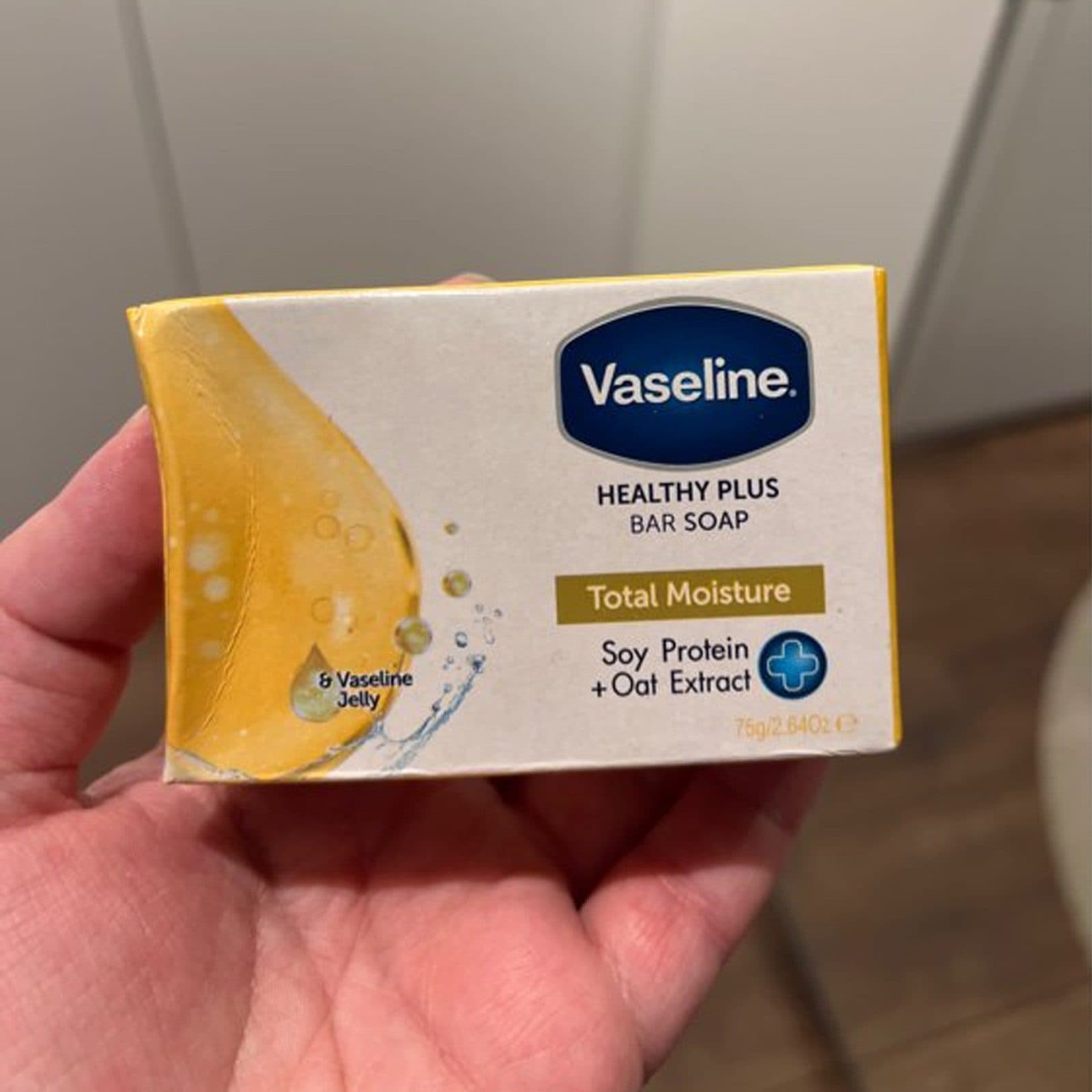 صابون مرطوب کننده هلتی پلاس وازلین VASELINE SOAP HEALTHY PLUS BAR SOAP VIT B3 — تصویر ۲