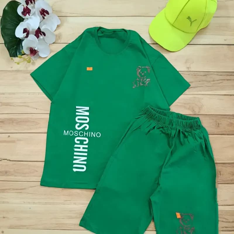 تیشرت و شلوارک بچگانه طرح Moschino پنبه ای قواره لش سایز 60 و 65 — تصویر ۴