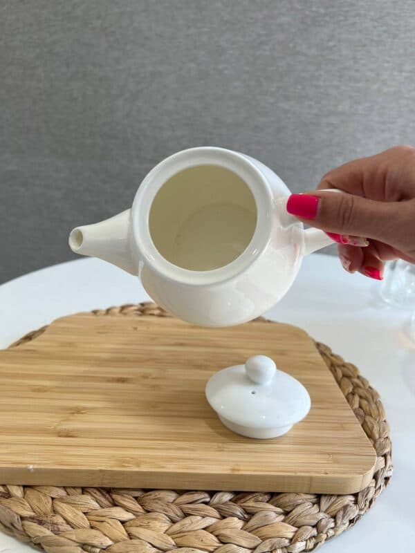 قوری چینی سفید کد 290 — تصویر ۳