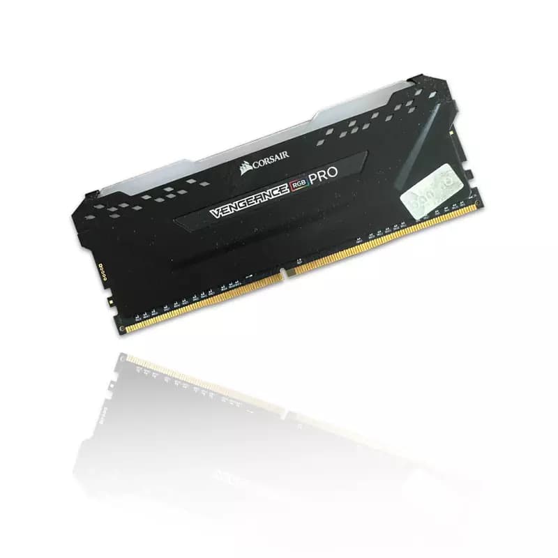 رم کورسیر Corsair Vengeance RGB PRO 16GB DDR4 3200Mhz استوک در حد نو